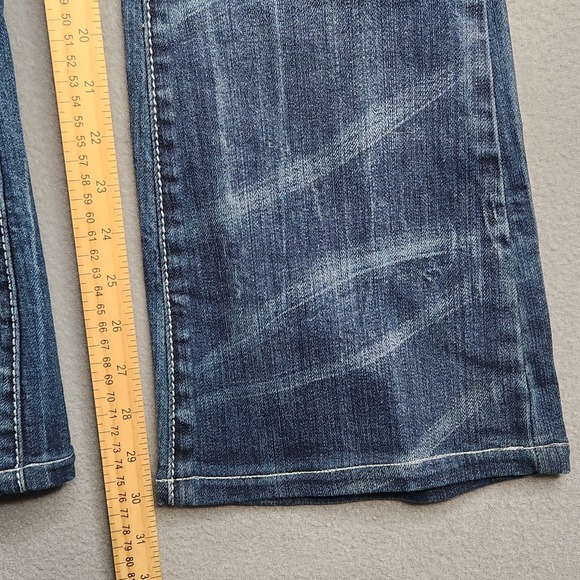 Wrangler Jeans Womens 1/2 x 34 Blue Bootcut Low Rise Rock 47 Fleur De Lis 28x30 - Picture 7 of 11